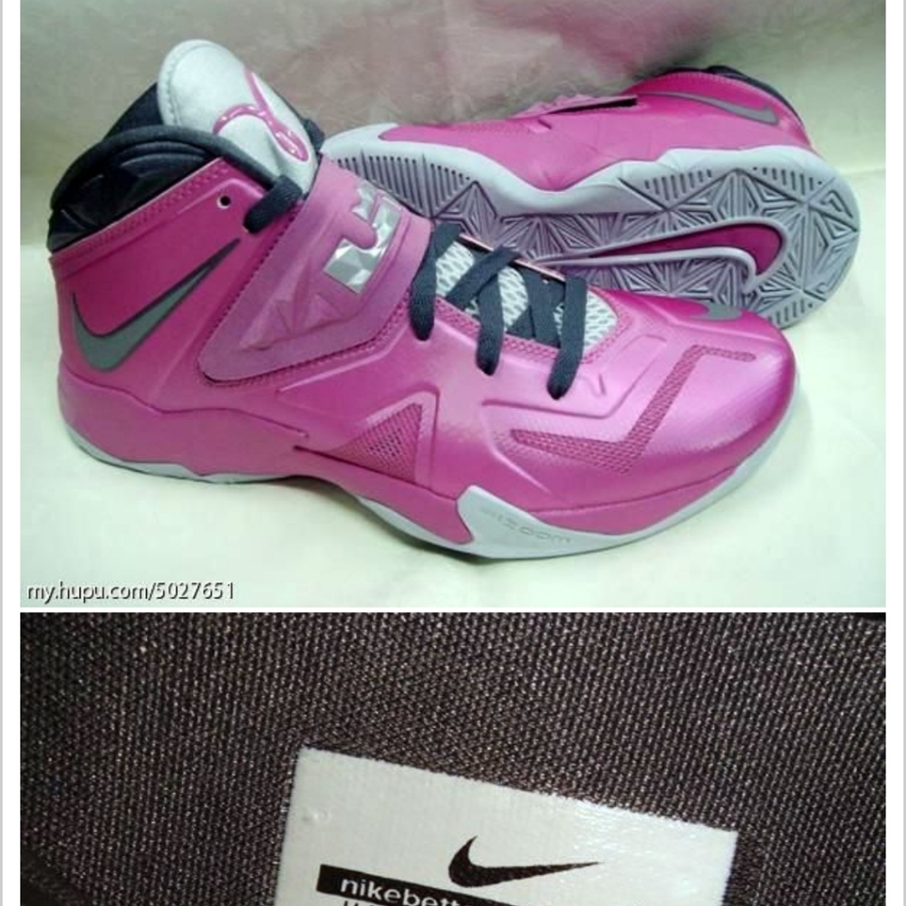 Nike lebrons sz 6boys